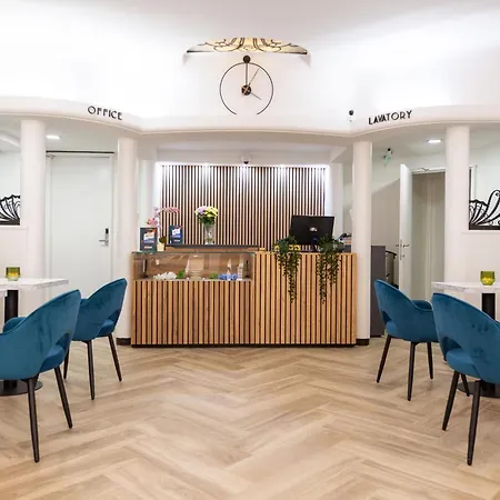 Hotel Le Grand Colombier